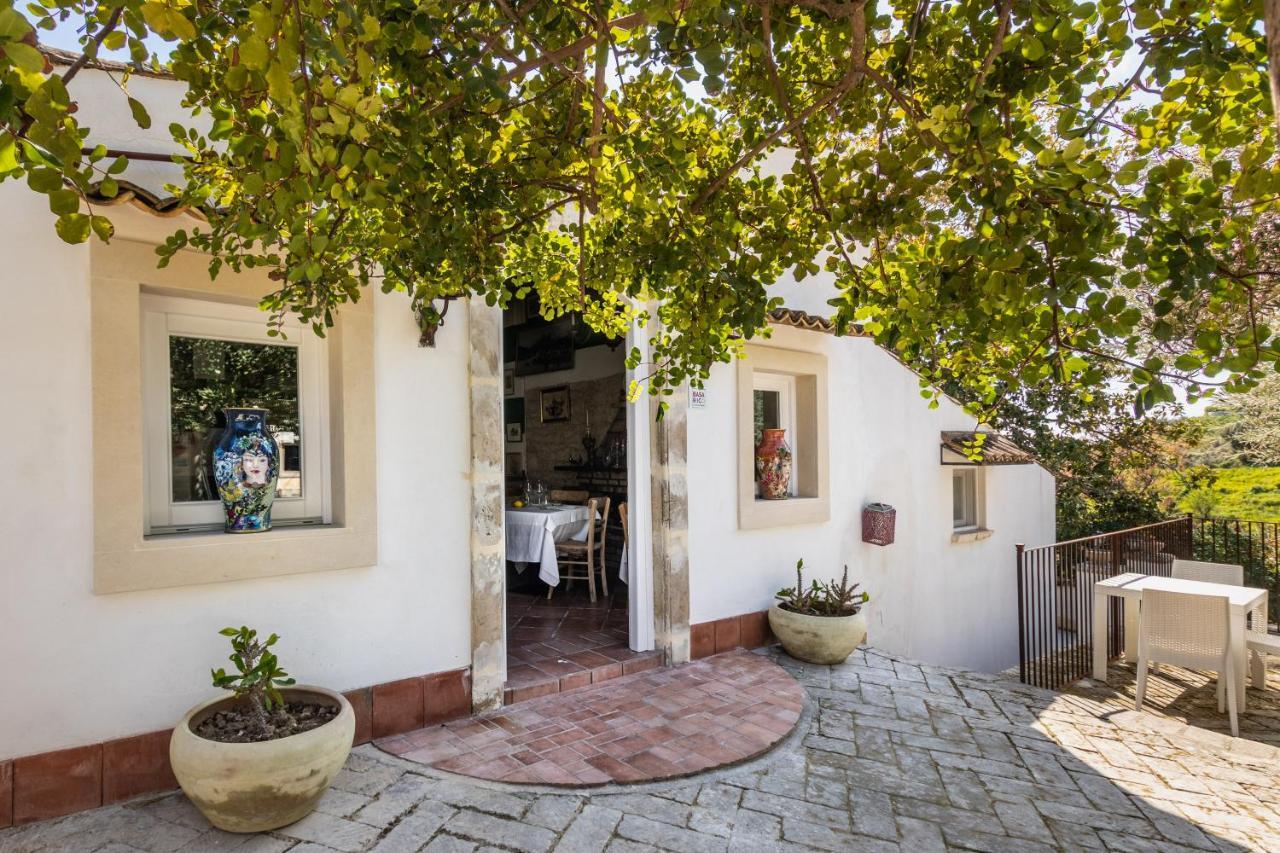 Agriturismo Val Di Noto Eksteriør bilde