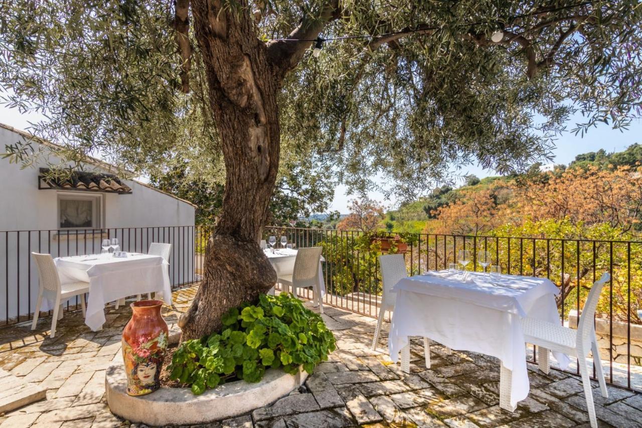Agriturismo Val Di Noto Eksteriør bilde