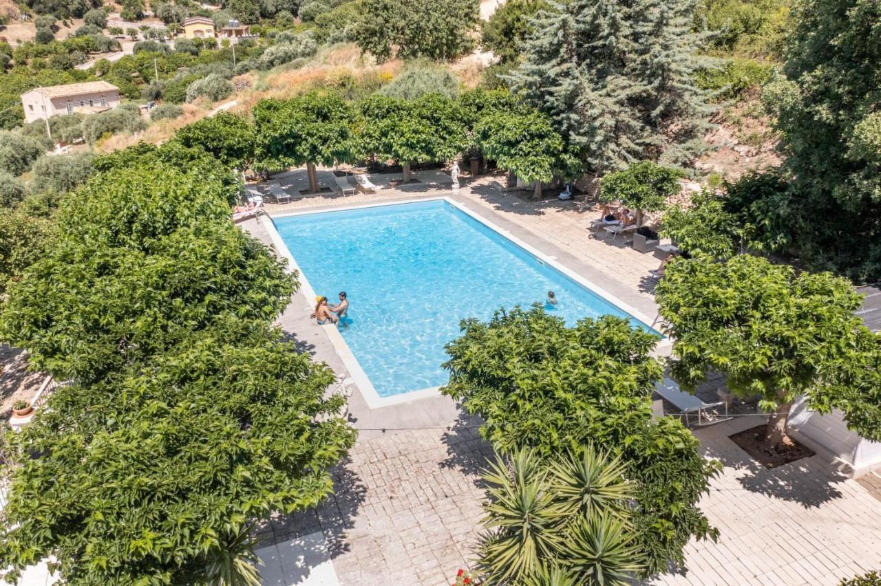 Agriturismo Val Di Noto Eksteriør bilde