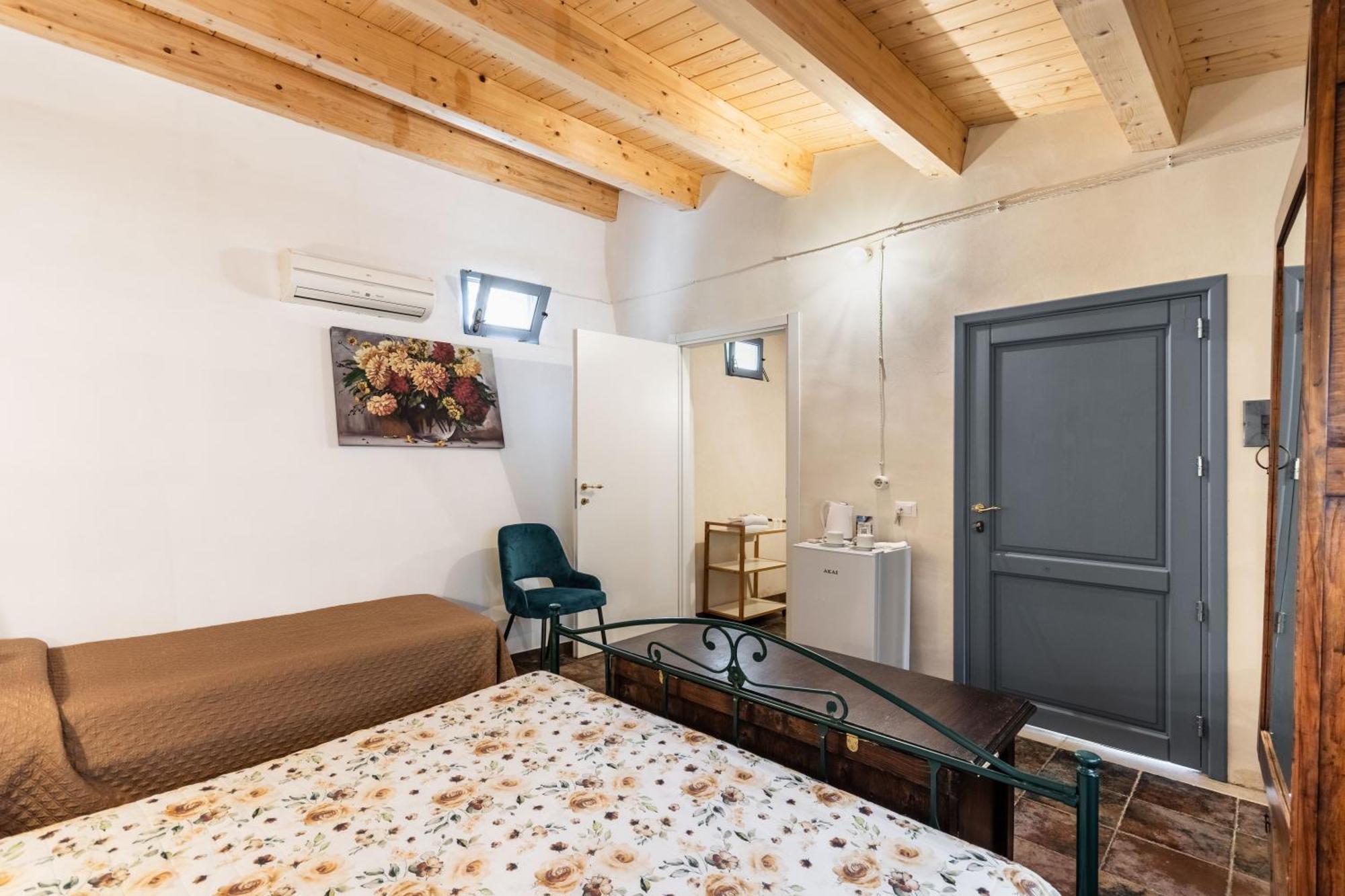 Agriturismo Val Di Noto Eksteriør bilde